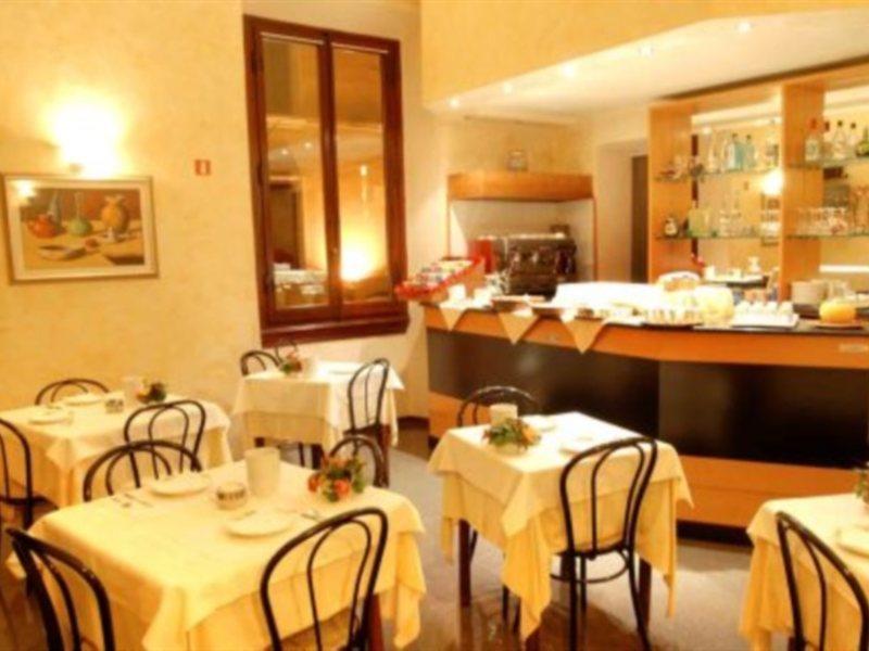 Hotel Brooklyn - Ex Hotel Lombardi Firenze Bagian luar foto
