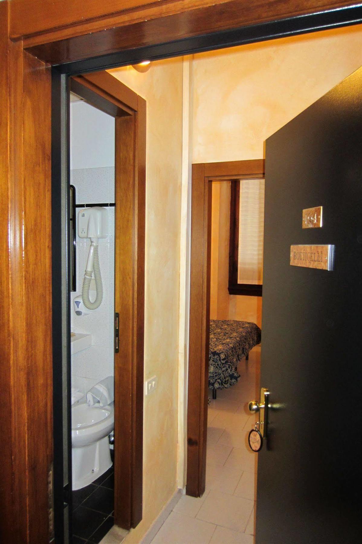 Hotel Brooklyn - Ex Hotel Lombardi Firenze Bagian luar foto